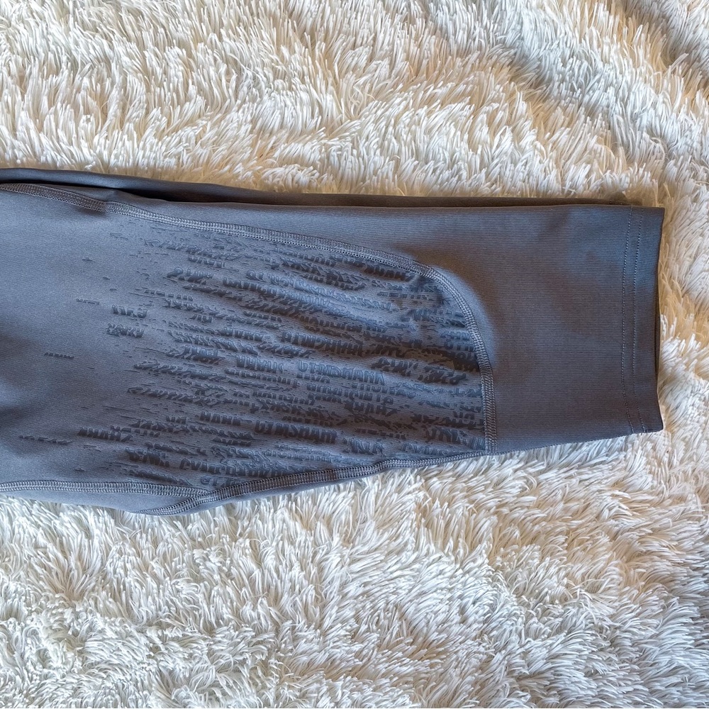 Gymshark capris - Picture 3 of 6
